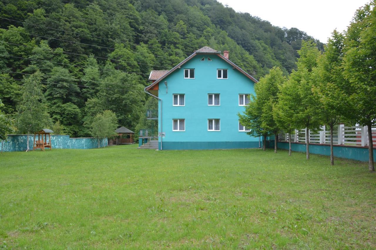 Отель Casa Verde Рыу-де-Мори Экстерьер фото